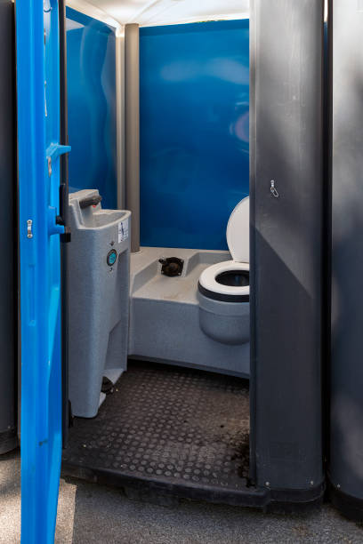 Best Local porta potty services  in Coral Gables, FL